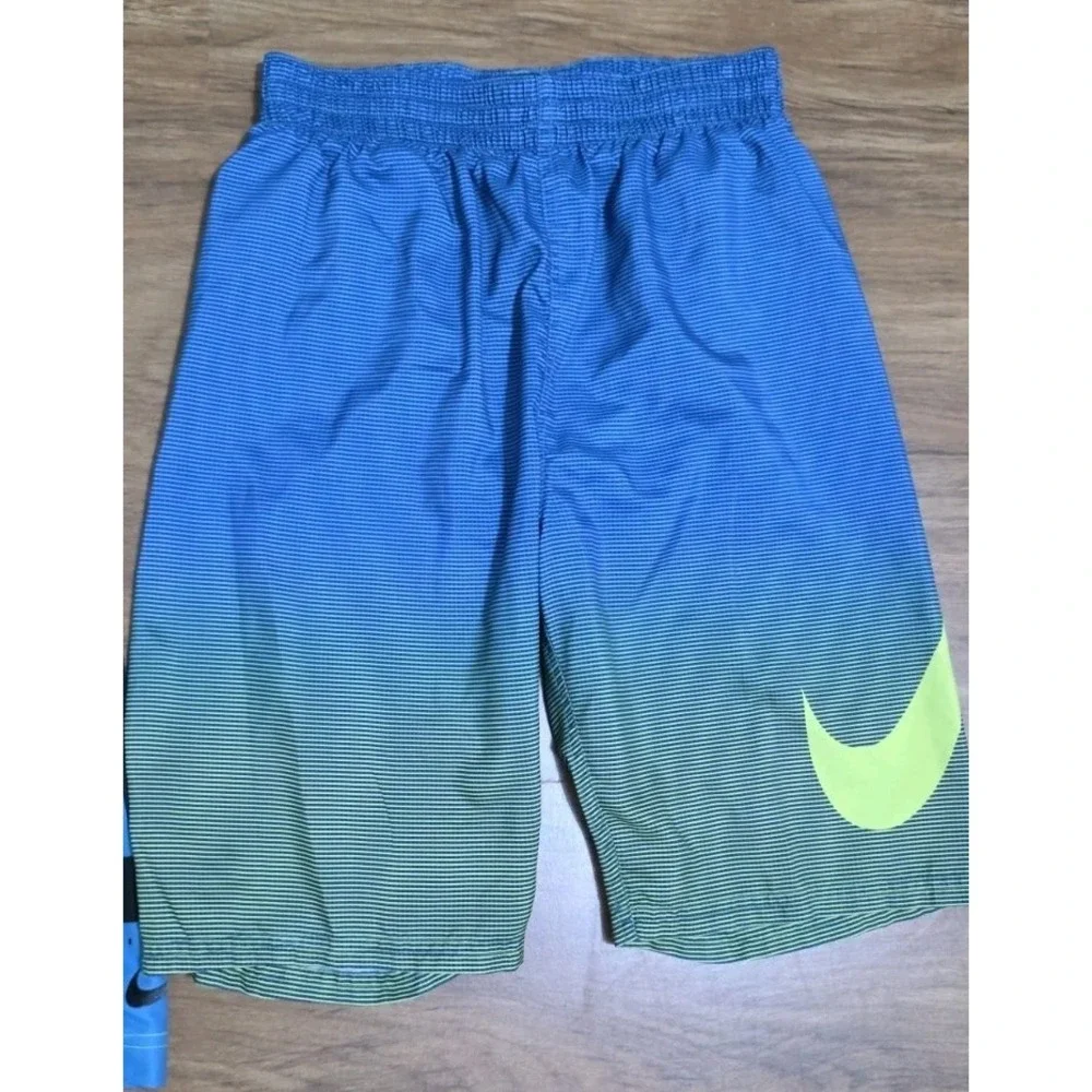 Nike Elite Fanatical Basketball Shorts Volt Yellow Boys XL NWT‎ Swim Trunks Sz L